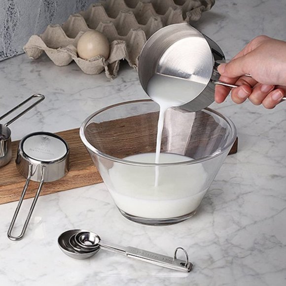 Stainless Steel Measuring Cups for Liquids Set of 4 with indent for an easy pour - Picture 3 of 7